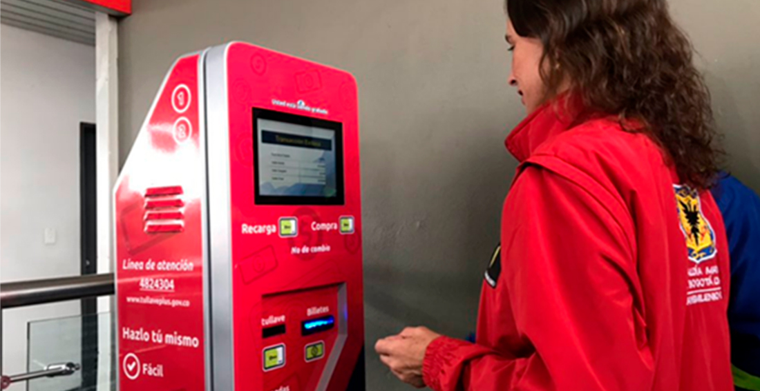 Sistema de recarga y compra de tarjetas mediante cajeros ATM  en TransMilenio